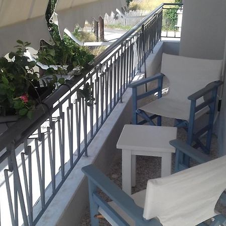 Paris House 1 Apartment Патра Екстериор снимка