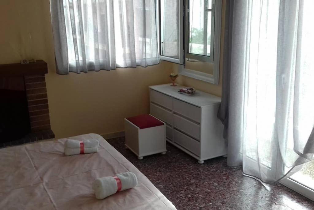 Paris House 1 Apartment Патра Екстериор снимка